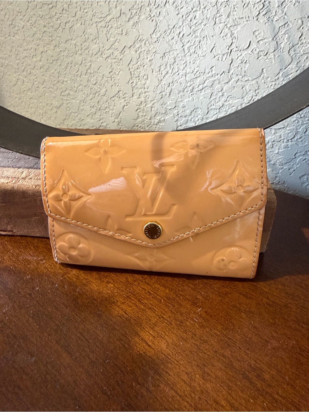 Louis Vuitton Vernis 6 ring Key Holder